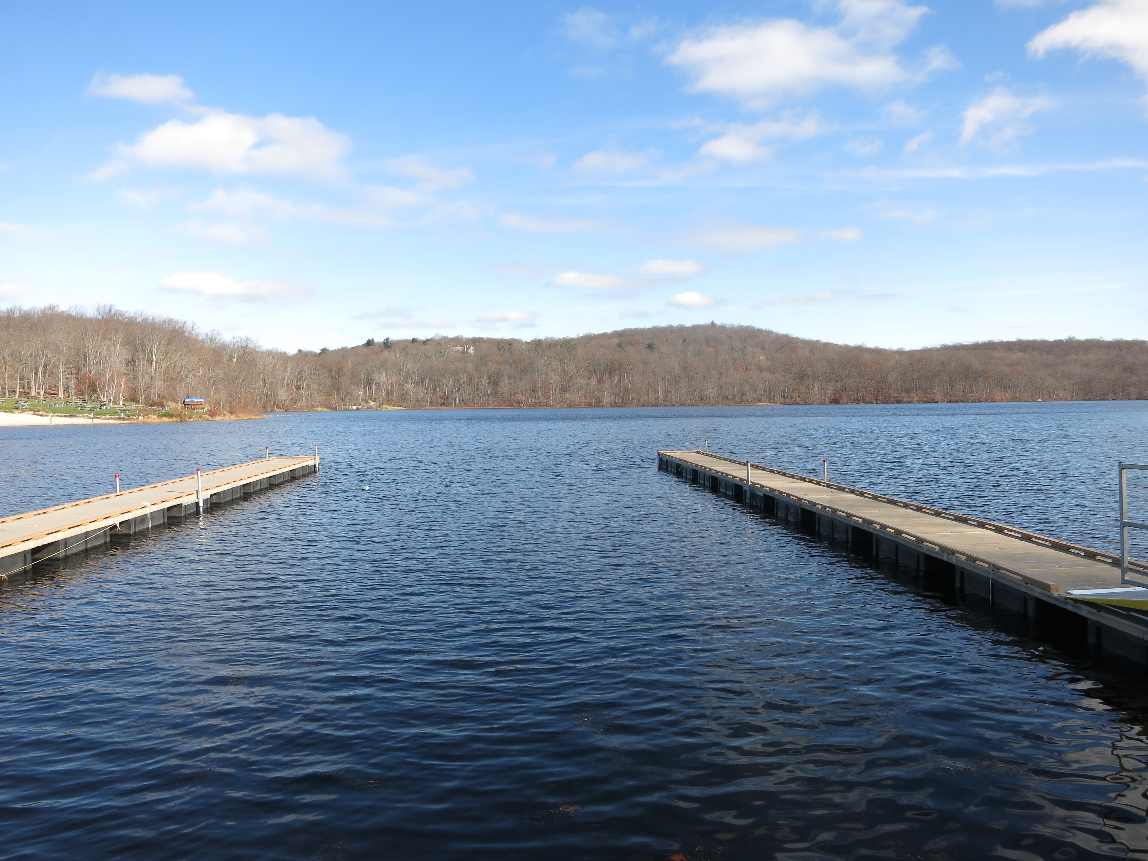 Ringwood State Park, Shepherd Lake. Photo by Daniel Chazin.